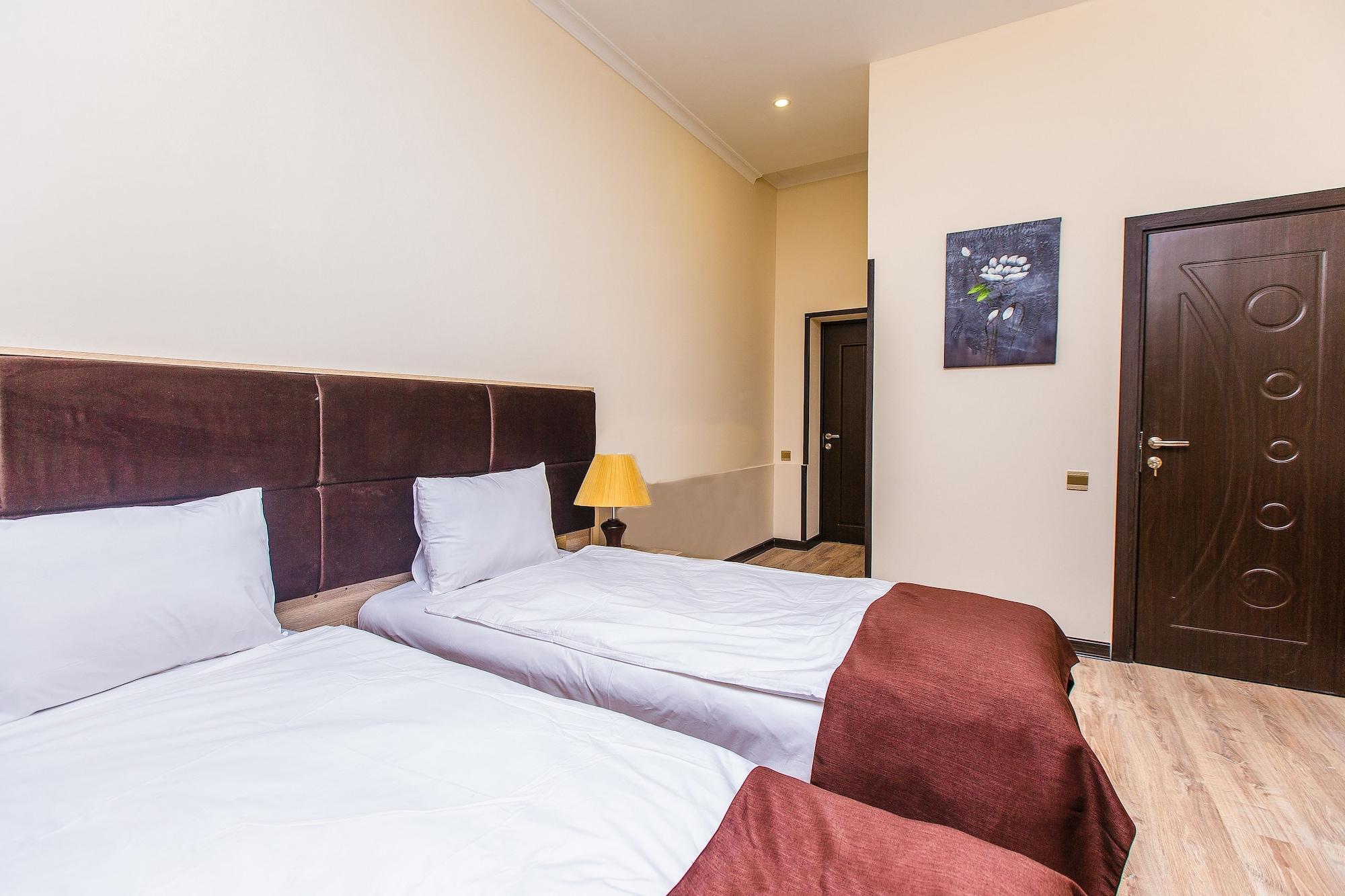 Deluxe City Hotel Baky Esterno foto